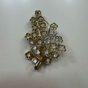 Vintage crystal and flower brooch